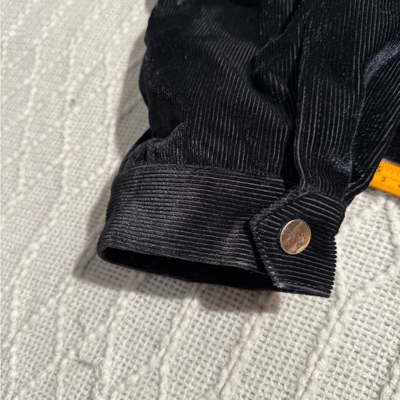 PrettyLittleThing Black Velvet Corduroy Bomber Jacket with Gold Accents - Picture 16 of 16